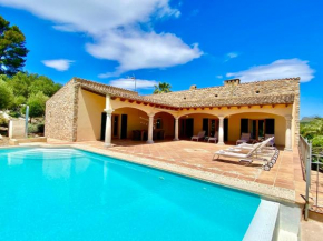Stilvolle und elegante Finca mit Salzwasser Pool * BBQ * Aussicht * Mallorca